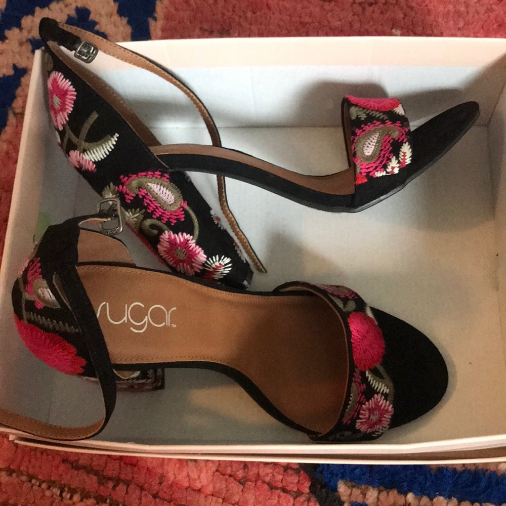 Embroidered heels